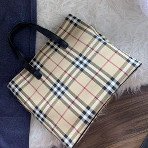 Burberry tote